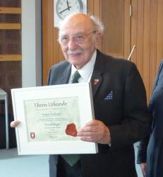Ernest Kolman am 11.06.2016 bei der Verleihung der Ehrenbürgerwürde